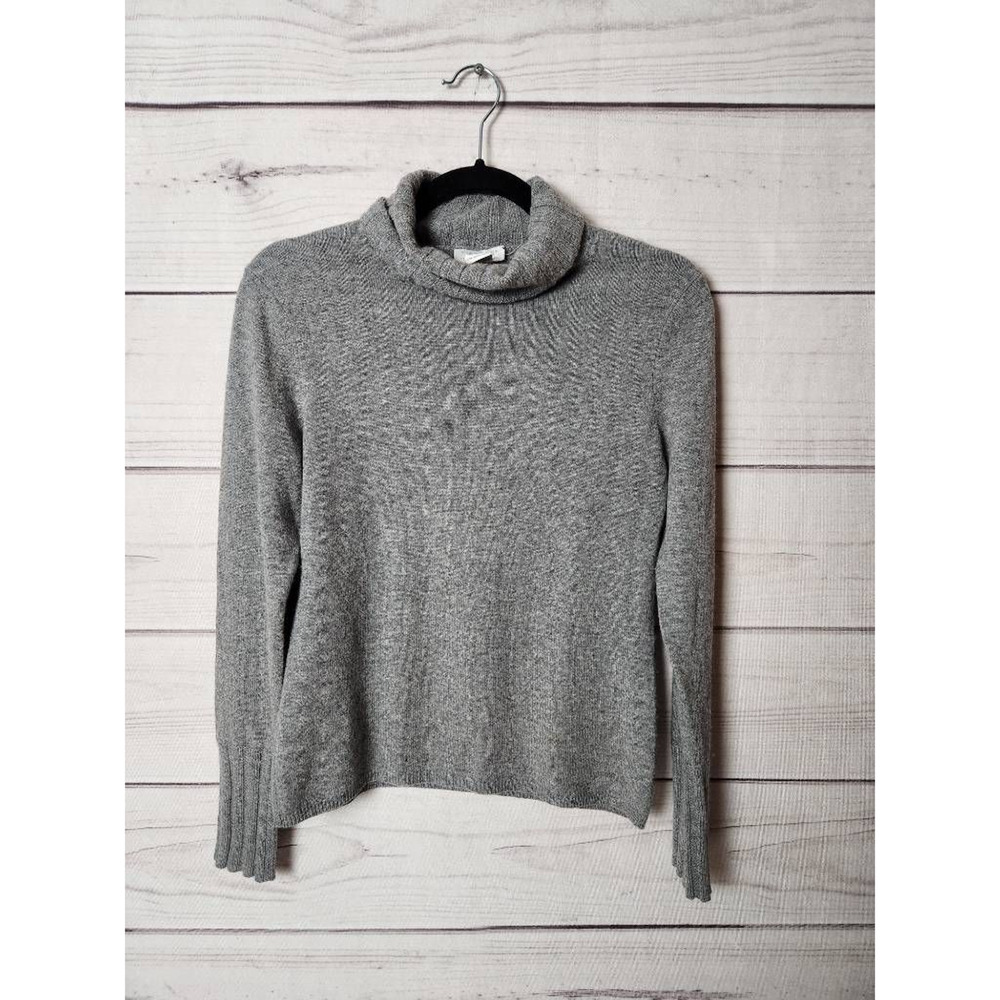 Tweeds Gray Turtleneck Sweater